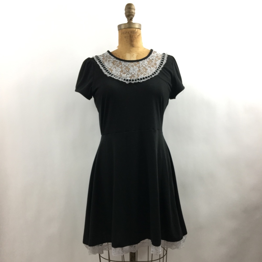 NWOT Maid style black dress